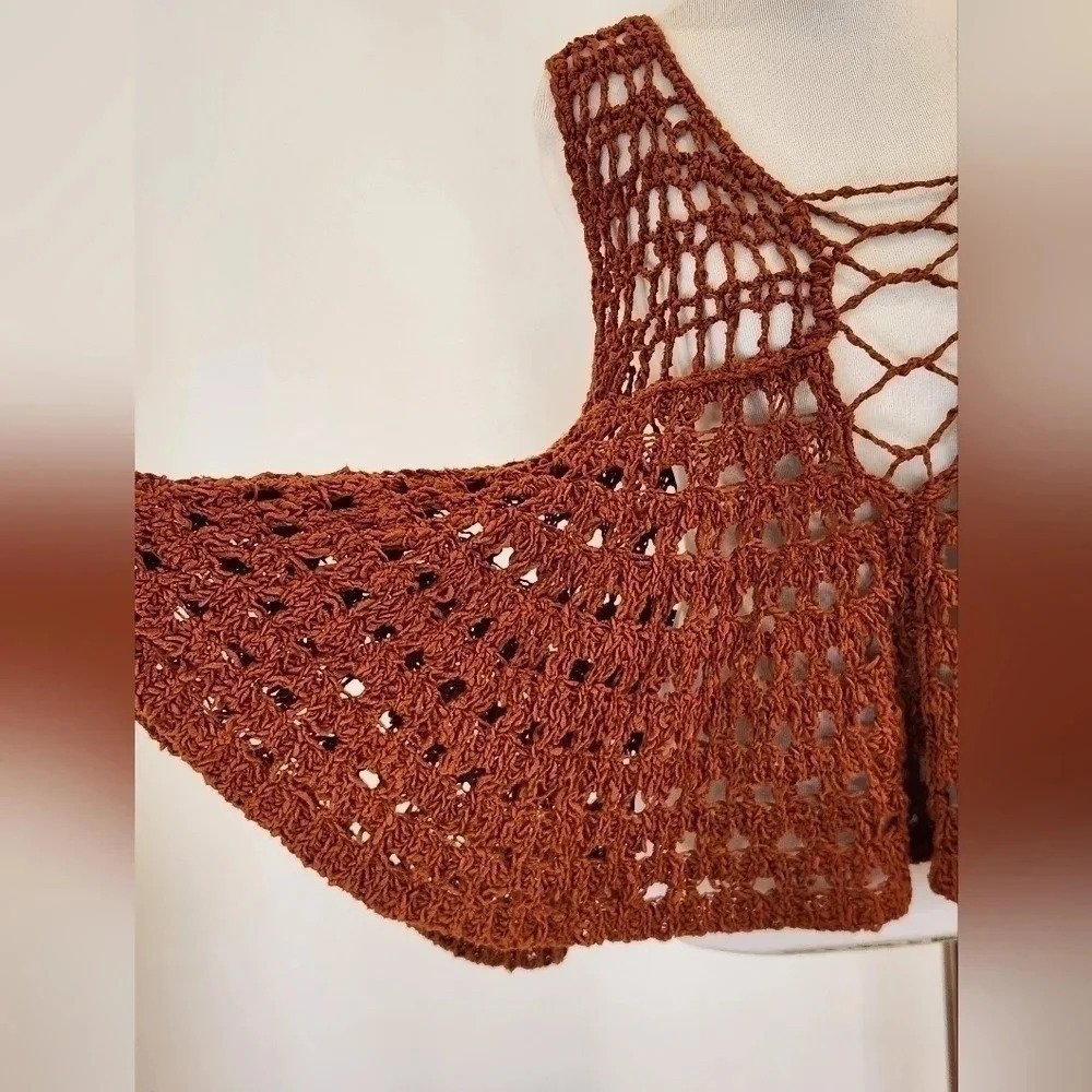 || FREE PEOPLE || Circles Within crocheted tank top, sweater, boho, orange - Picture 4 of 7
